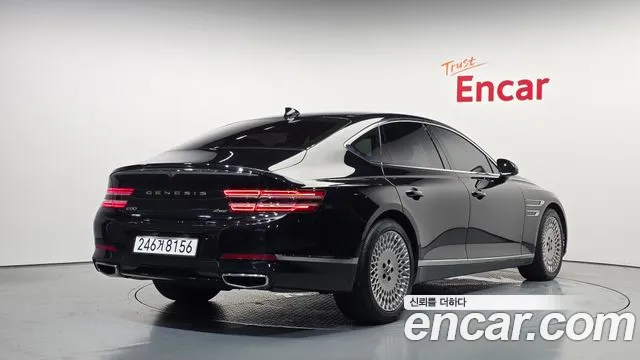 Genesis G80 Бензин 2.5 турбо AWD — Фото автомобиля 2