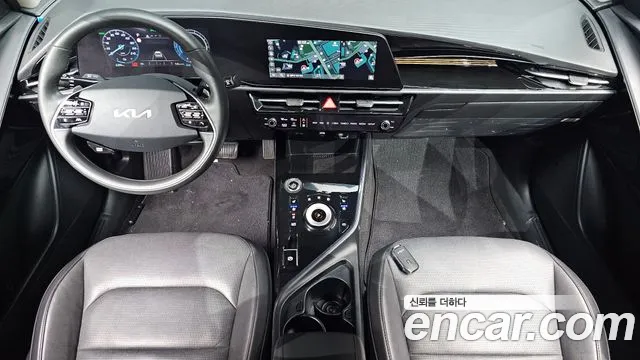 Kia Niro — Фото автомобиля 10