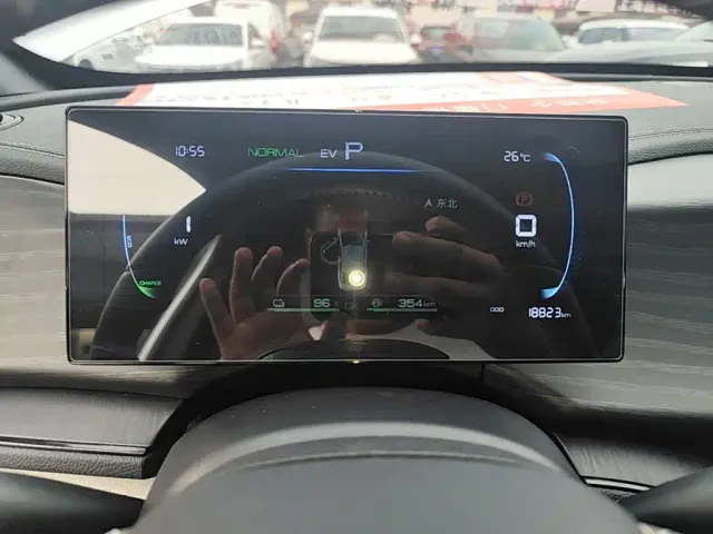 BYD Qin PLUS — Фото автомобиля 11