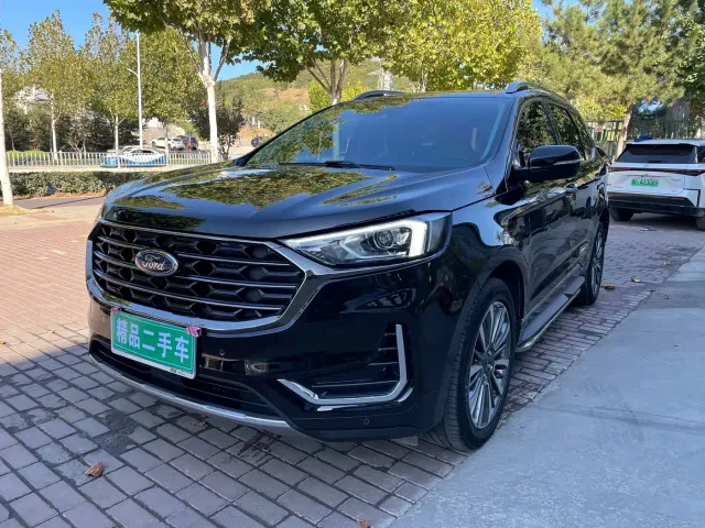 Фотография автомобиля — Ford Edge