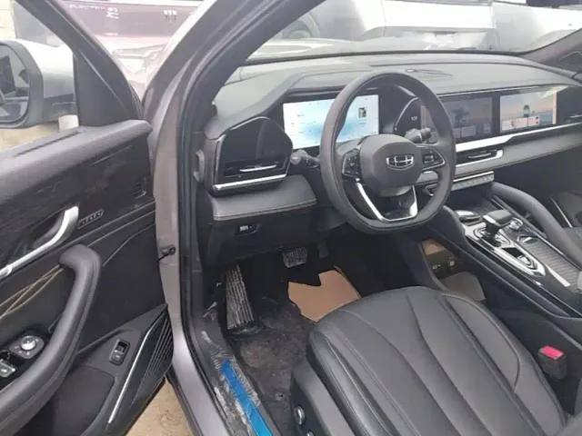 Geely Xingyue L — Фото автомобиля 14