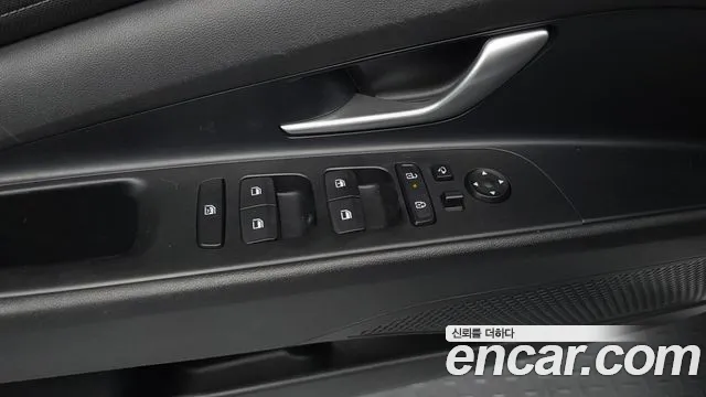 Hyundai AVANTE Новый Avante (CN7) — Фото автомобиля 19