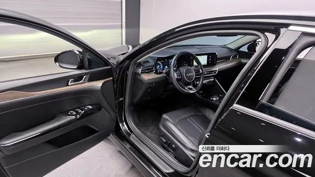 Kia K5 Noblesse — Фото автомобиля 10