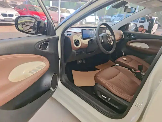 Wuling Bingo — Фото автомобиля 15