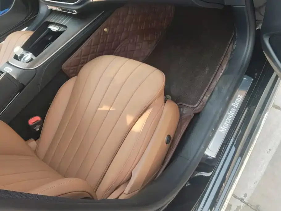 Mercedes-Benz Mercedes-Benz E-Class — Фото автомобиля 7