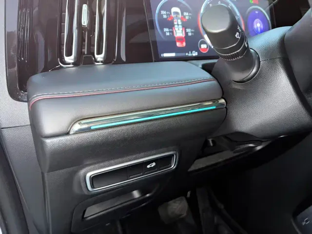 GAC Trumpchi M8 — Фото автомобиля 18