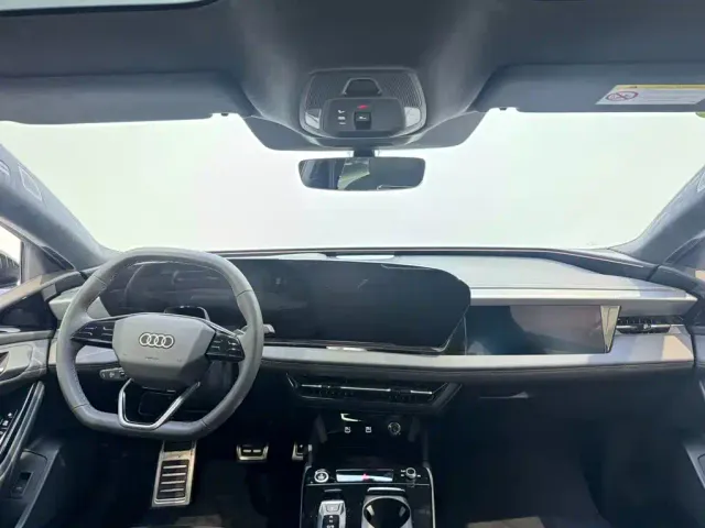 Audi A6L e-tron — Фото автомобиля 7