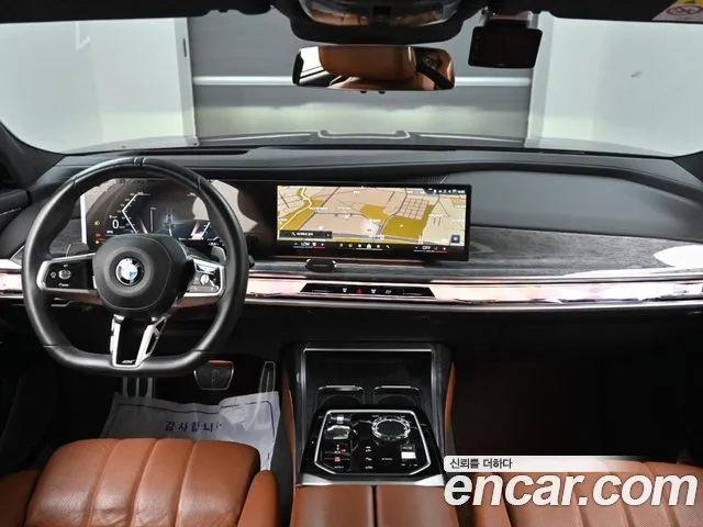 BMW 7 Series G70 — Фото автомобиля 7
