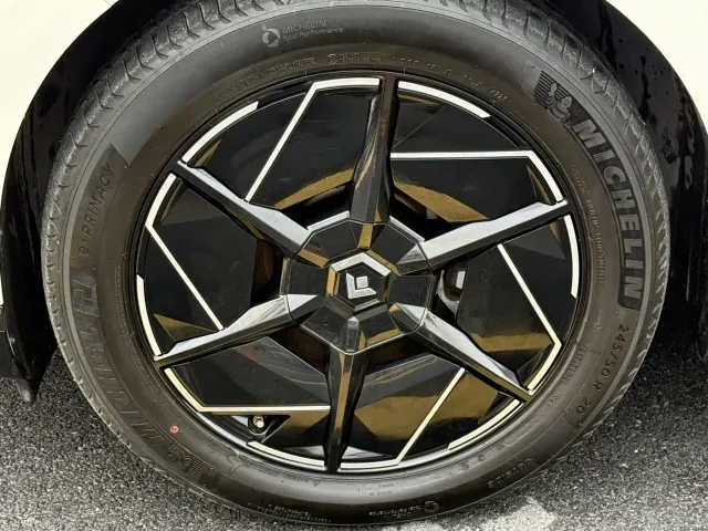 GAC Hyptec HT — Фото автомобиля 13