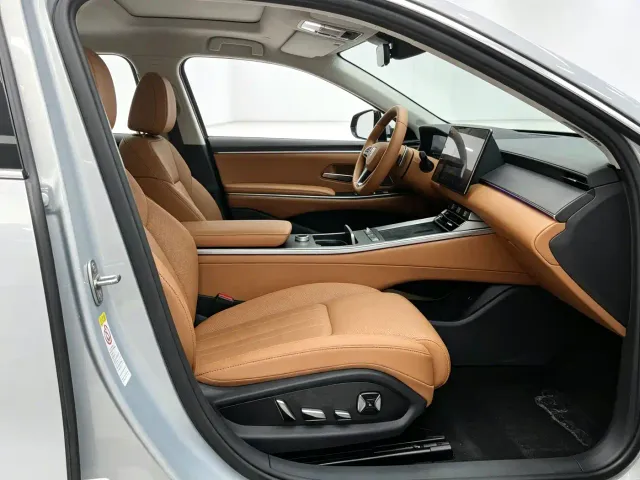 BYD Han L — Фото автомобиля 7