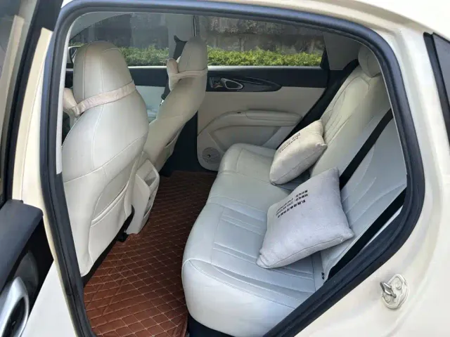 Geely Starry Wish — Фото автомобиля 10