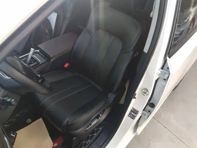 GAC Trumpchi M6 — Фото автомобиля 13