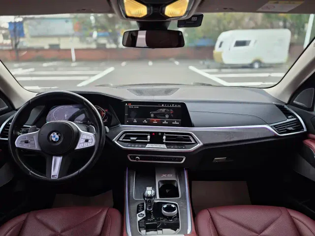 BMW X5 — Фото автомобиля 10