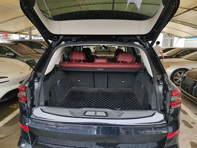 BMW X5 — Фото автомобиля 18