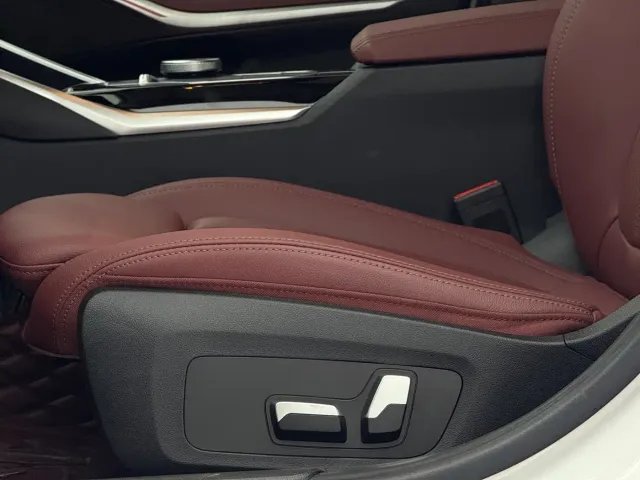 BMW 3 Series — Фото автомобиля 11