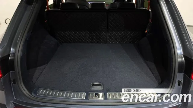 Genesis GV70 2.5T Бензин AWD — Фото автомобиля 18