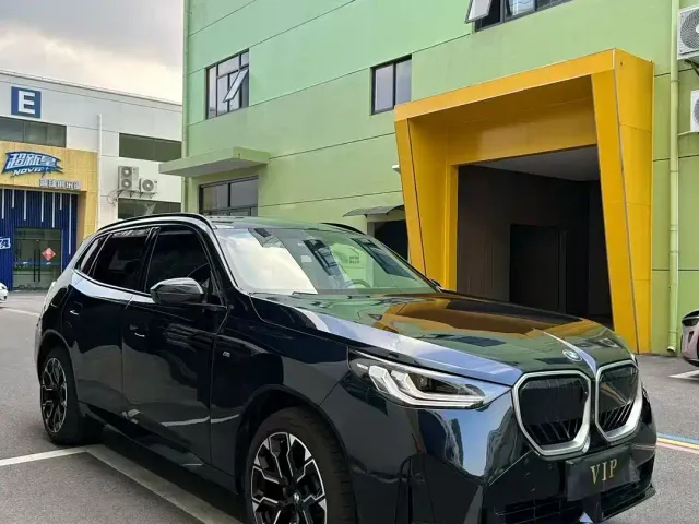 Фотография автомобиля — BMW X3