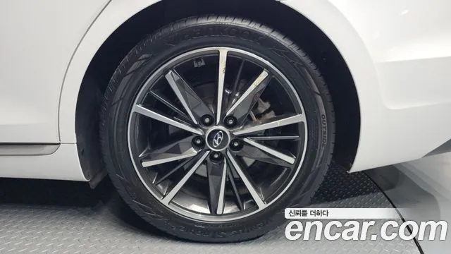 Hyundai Grandeur Новый Grandeur IG — Фото автомобиля 5