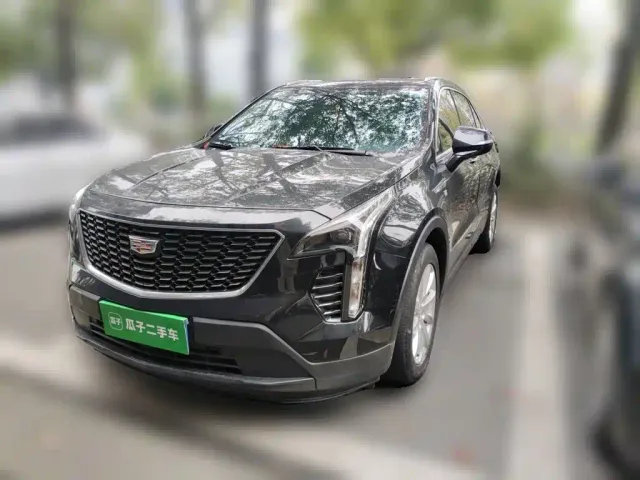 Фотография автомобиля — Cadillac XT4