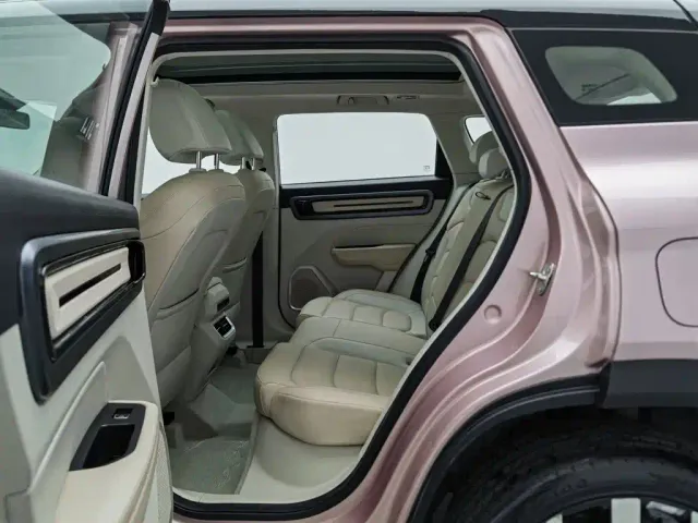 Geely ICON — Фото автомобиля 15