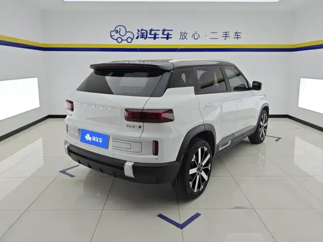Geely ICON — Фото автомобиля 3