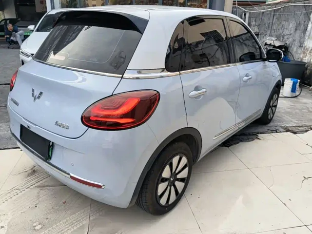 Wuling Bingo — Фото автомобиля 6