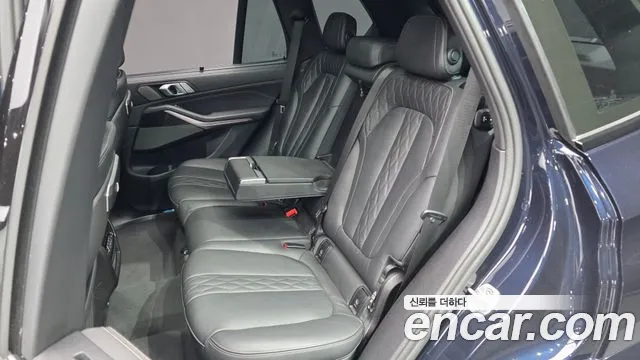 BMW X5 xDrive 40i M Sport — Фото автомобиля 11