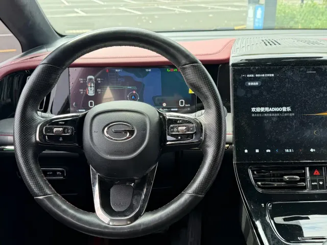 GAC Trumpchi M8 — Фото автомобиля 13