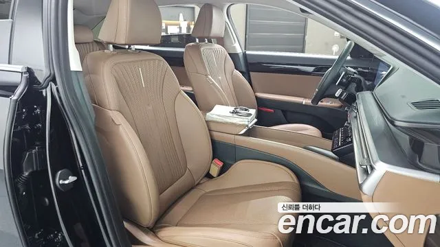 Hyundai Grandeur GN7 — Фото автомобиля 24