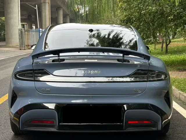 Xiaomi SU7 — Фото автомобиля 5