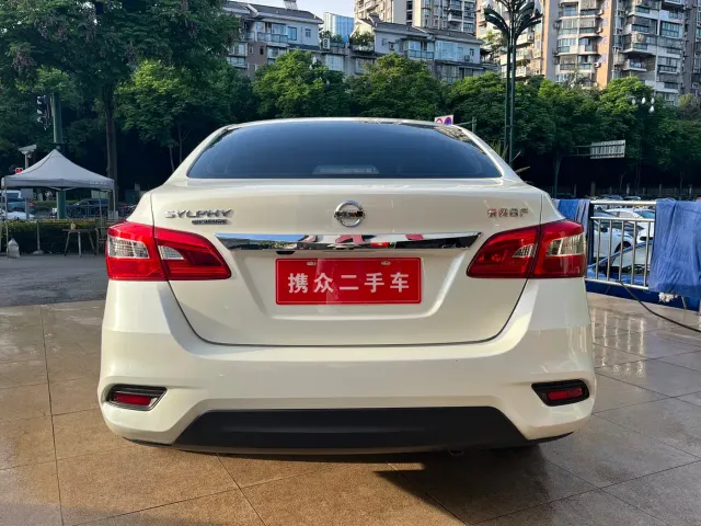 Nissan Sylphy — Фото автомобиля 12