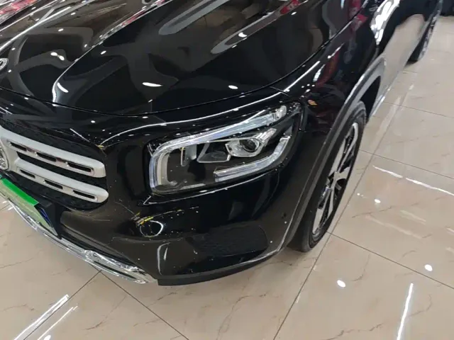Mercedes-Benz GLB-Class — Фото автомобиля 23