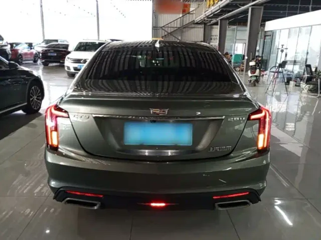 Cadillac CT5 — Фото автомобиля 5