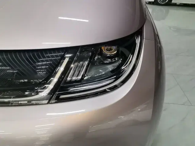 BYD Dolphin — Фото автомобиля 23