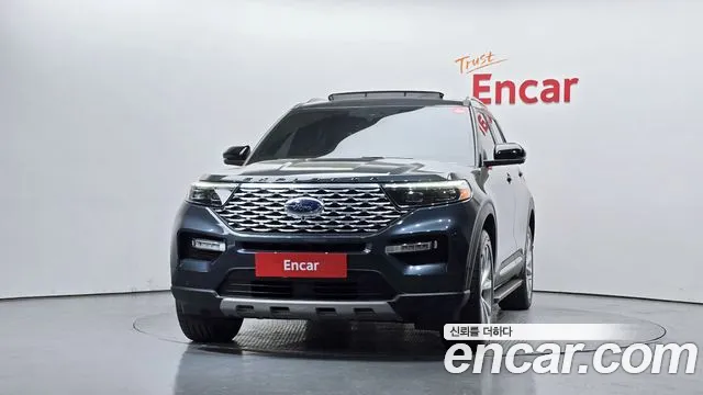 Ford Explorer Generation 6 — Фото автомобиля 3