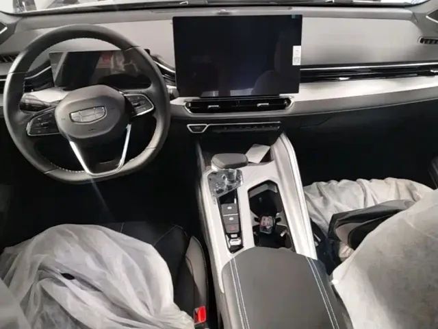 Geely Xingrui — Фото автомобиля 9