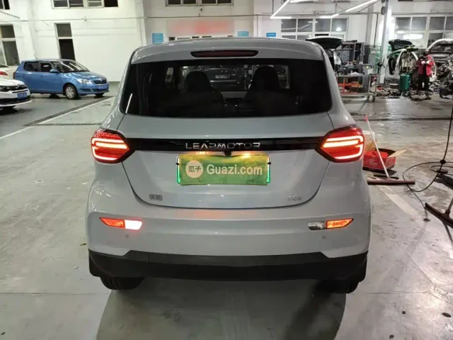 Leapmotor T03 — Фото автомобиля 5