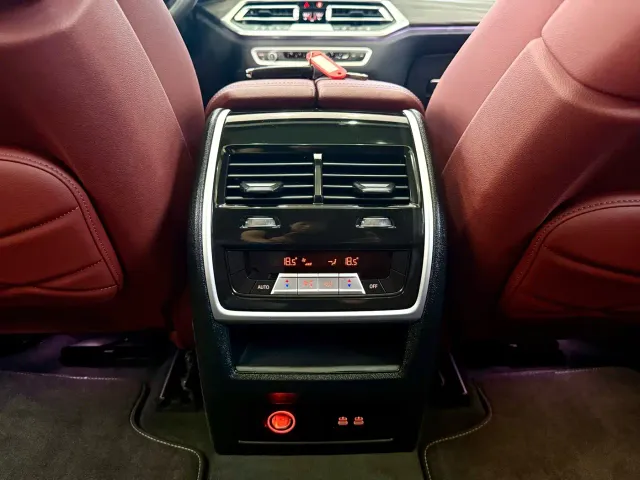 BMW X5 — Фото автомобиля 14