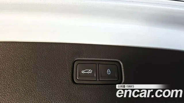 Genesis GV80 2.5T Бензин AWD — Фото автомобиля 17