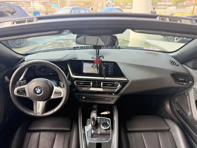 BMW Z4 — Фото автомобиля 9