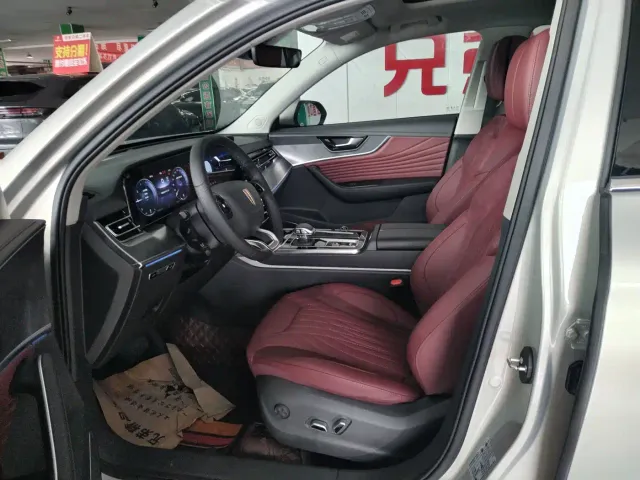 Hongqi HS5 — Фото автомобиля 5
