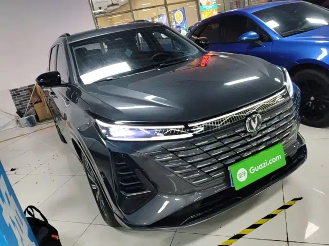 Changan CS75 Plus — Фото автомобиля 3