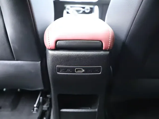 Geely Binyue — Фото автомобиля 14