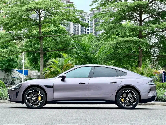 Xiaomi SU7 — Фото автомобиля 4