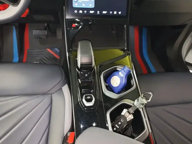 Geely Boyue L 2023 1.5TD DCT Glory Edition — Фото автомобиля 13