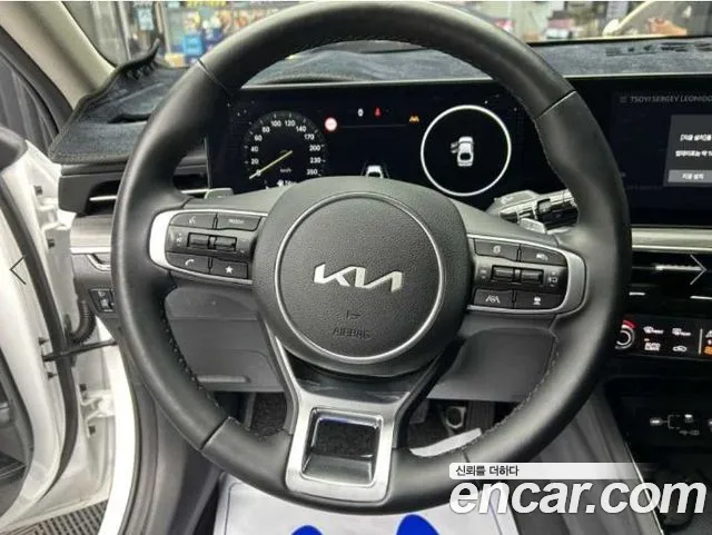 Kia K5 — Фото автомобиля 9