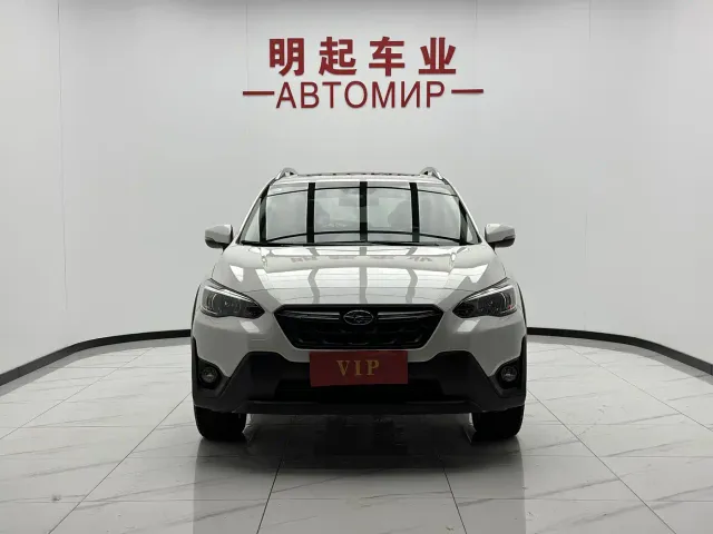 Subaru XV — Фото автомобиля 3