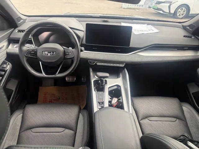 Geely Xingrui — Фото автомобиля 5