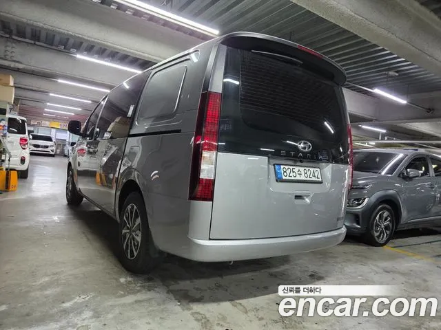 Hyundai Staria Staria Карго 5 мест — Фото автомобиля 2
