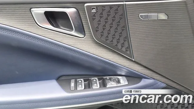 Kia K8 K8 (New) Hybrid — Фото автомобиля 30